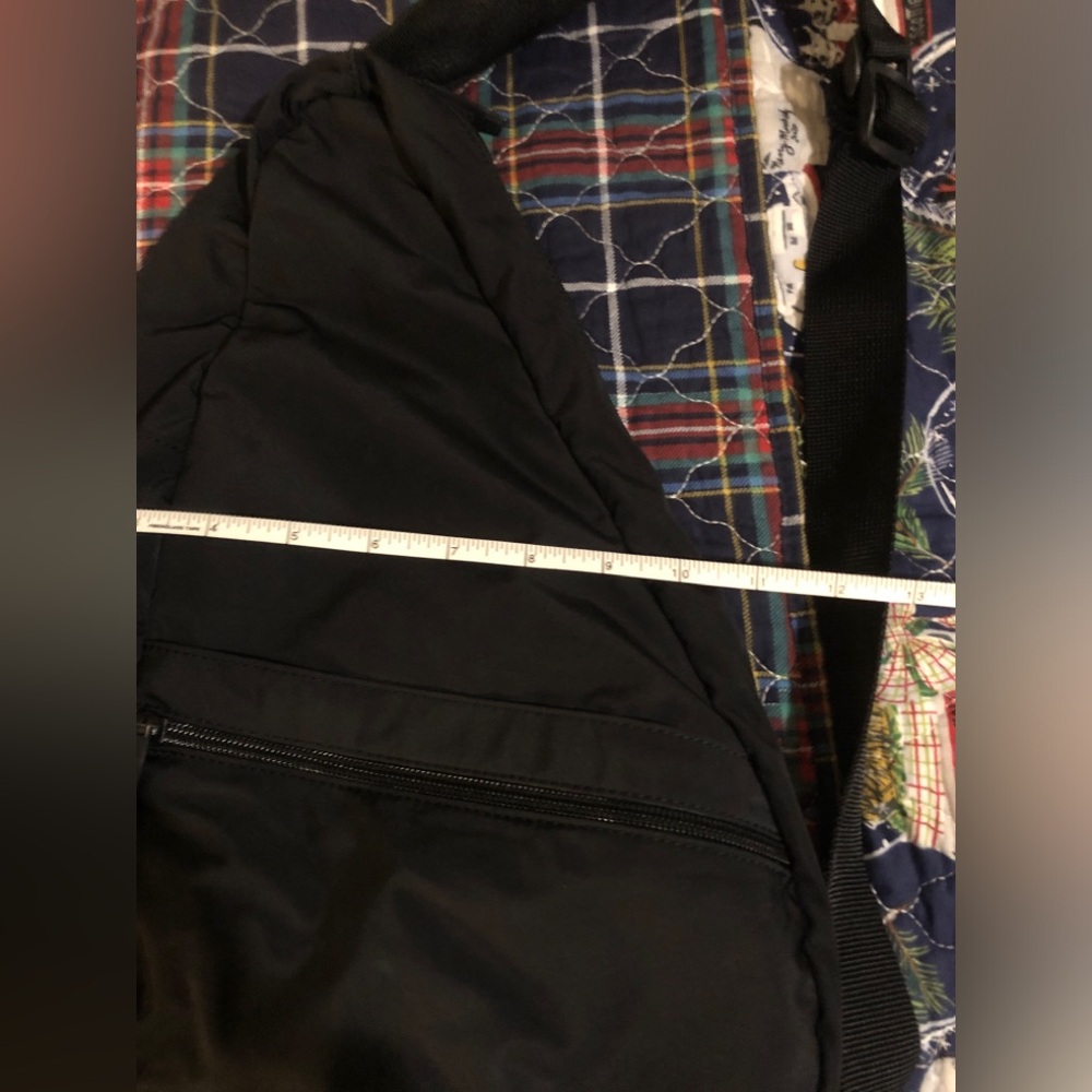 L.L. Bean sling bag - Picture 14 of 15